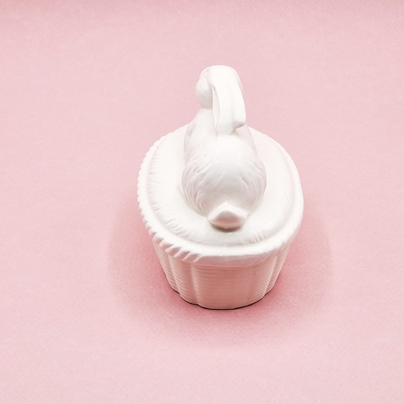 Trinket Box, Ceramic White Bunny Keepsake Box, Vintage Collectibles - Picture 2 of 5